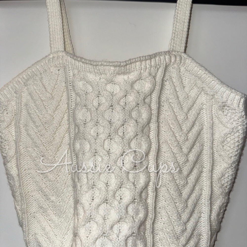 Cable Knit Cream Sweater Cropped Tank Top BNWT attached, Typical Size Small Fit